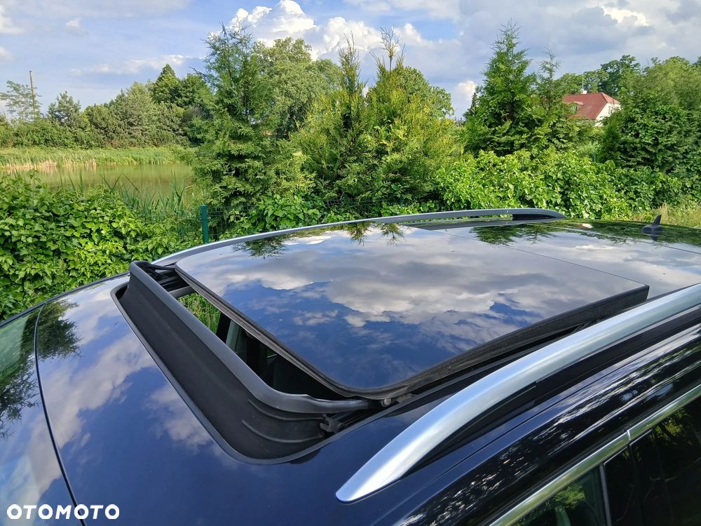 Volkswagen Touran 2.0 TDI SCR DSG Highline - 21