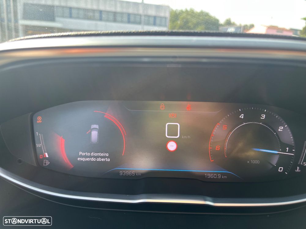 Peugeot 3008 1.5 BlueHDi Allure Pack - 33
