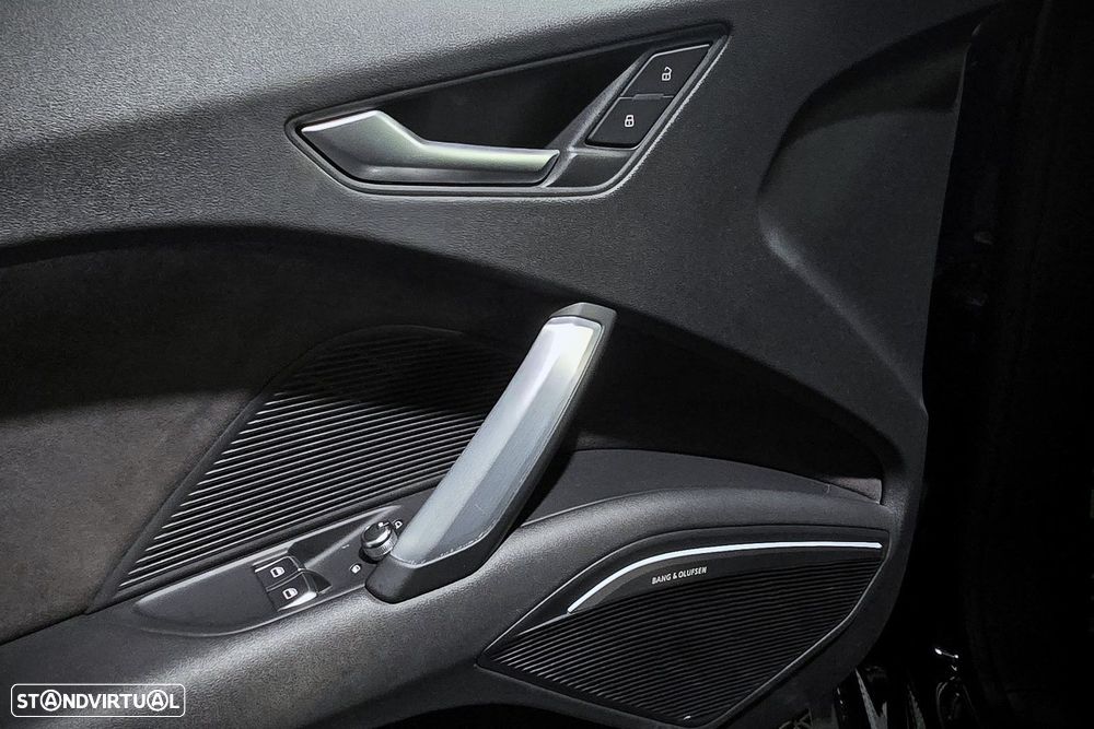 Audi TT Coupé 2.0 TFSI quattro S-line S tronic - 22