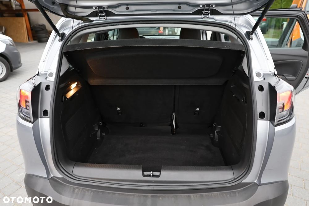 Opel Crossland X - 17