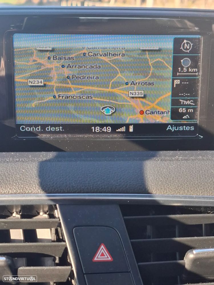 Audi Q3 2.0 TDI Attraction - 11