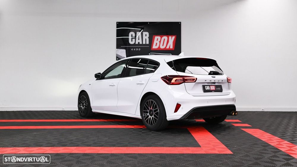 Ford Focus 1.0 EcoBoost MHEV ST-Line X Aut. - 18