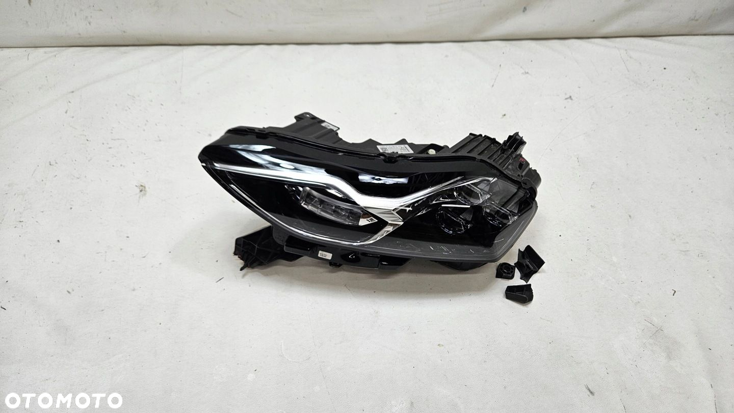 LAMPA LEWA PRZÓD CITROEN DS3 CROSSBACK 9820840780 - 2