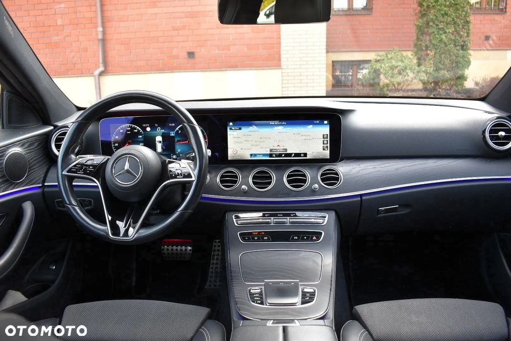 Mercedes-Benz Klasa E 220 d 4Matic All-Terrain 9G-TRONIC Avantgarde - 13