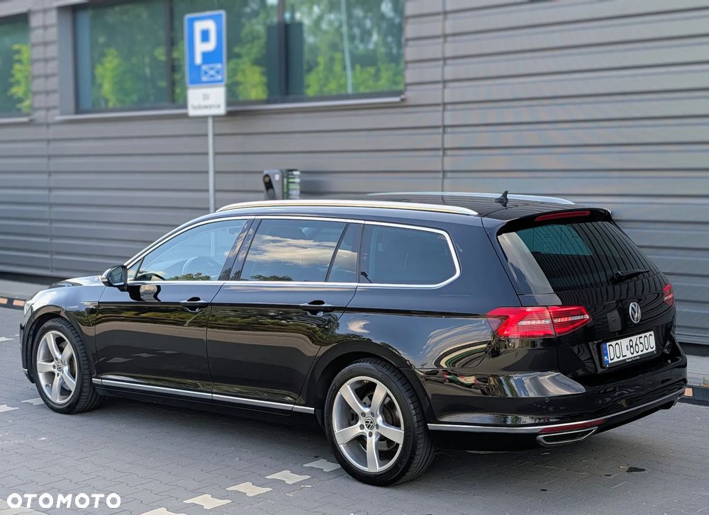 Volkswagen Passat 2.0 TDI Bi-Turbo BMT 4Mot Highline DSG - 4
