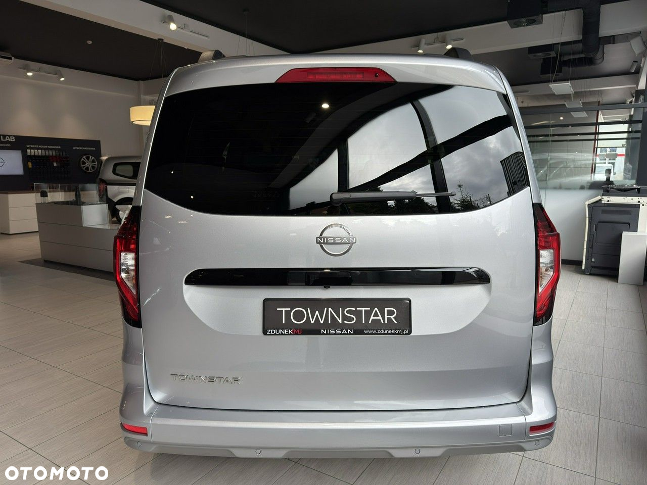 Nissan Townstar Combi 1.3 DIG-T L2 Tekna DCT - 6