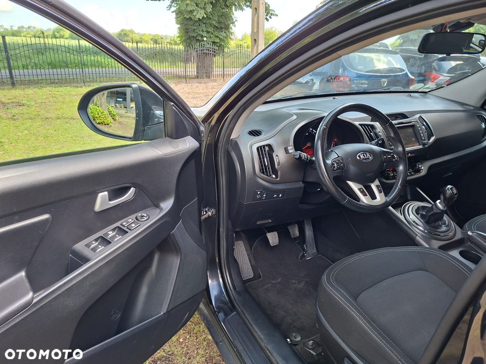 Kia Sportage 1.7 CRDI 2WD Attract - 12
