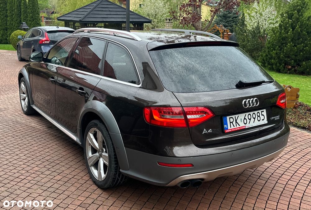 Audi A4 Allroad 2.0 TDI Quattro S tronic - 14