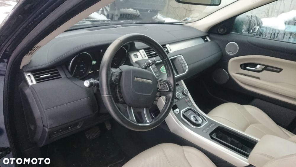 Land Rover Range Rover Evoque - 28