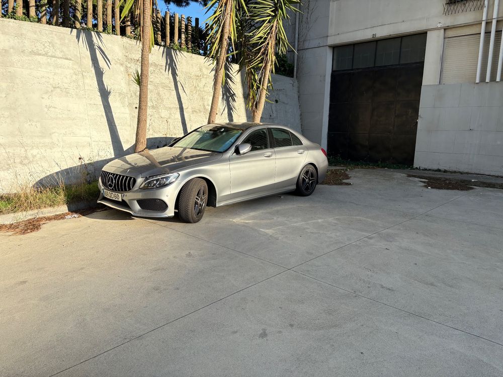 Mercedes-Benz C 300 h AMG Line