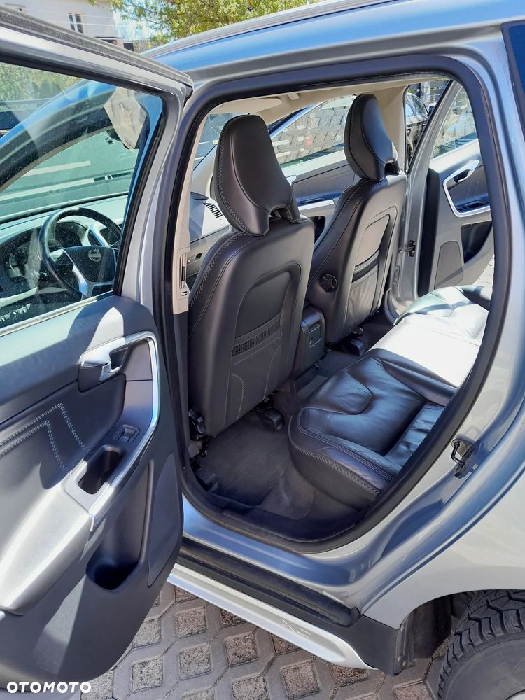 Volvo XC 60 D4 Ocean Race - 13