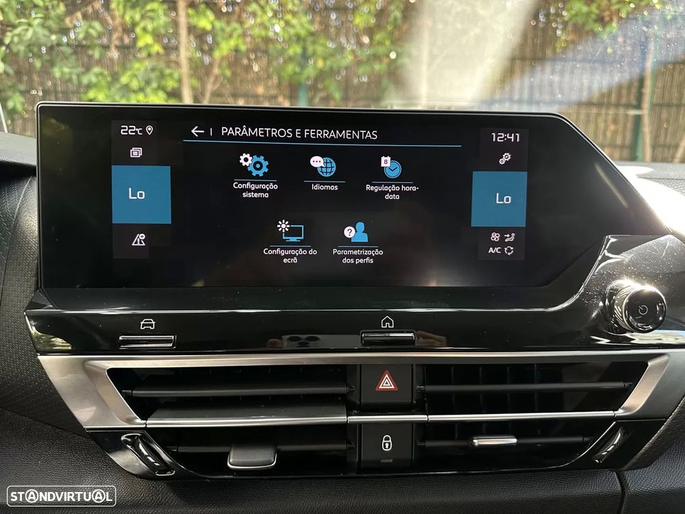 Citroën C4 PureTech 130 Stop&Start EAT8 SHINE - 26