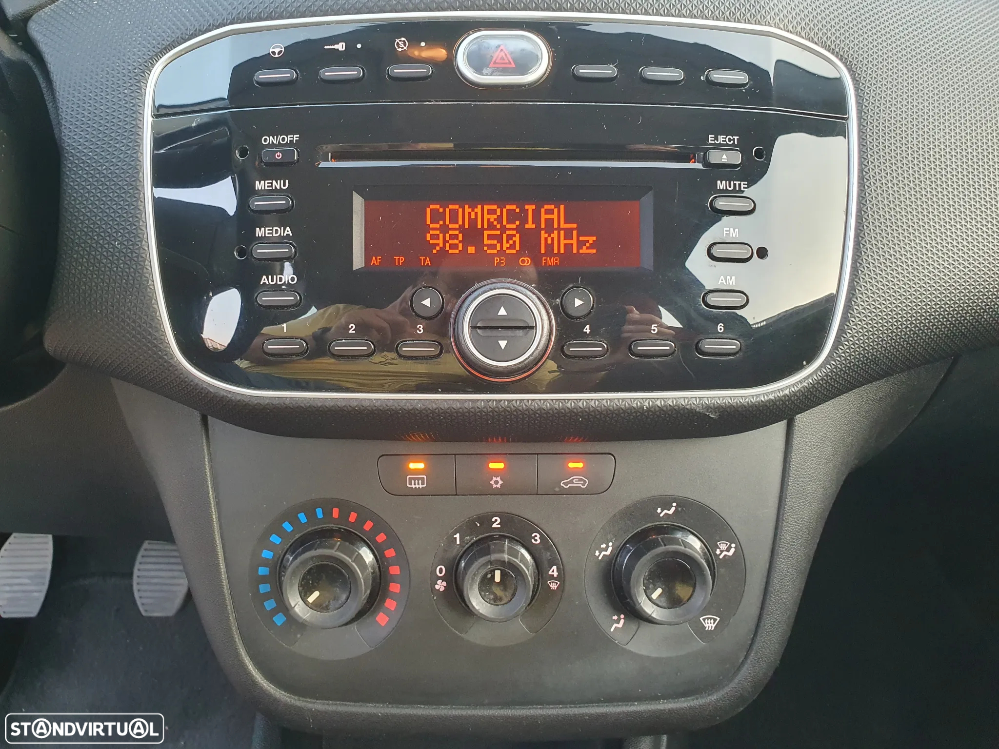 Fiat Punto 1.2 Young II S&S - 12