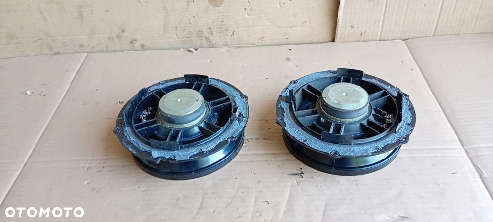 Głośnik drzwi lewy prawy przód VW Golf V 3D - 6