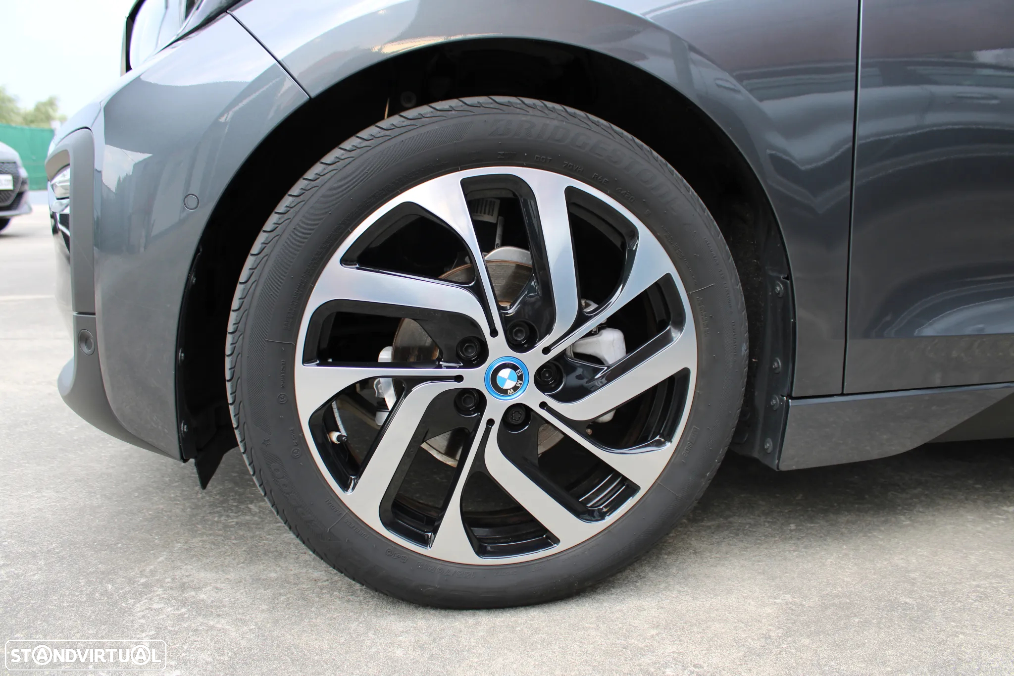 BMW i3 120Ah - 14