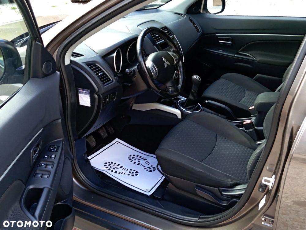 Mitsubishi ASX 1.6 2WD Edition - 12