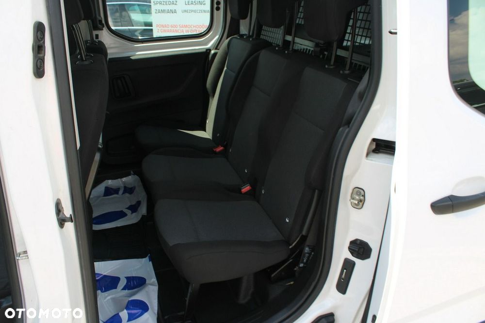 Toyota Proace City - 15