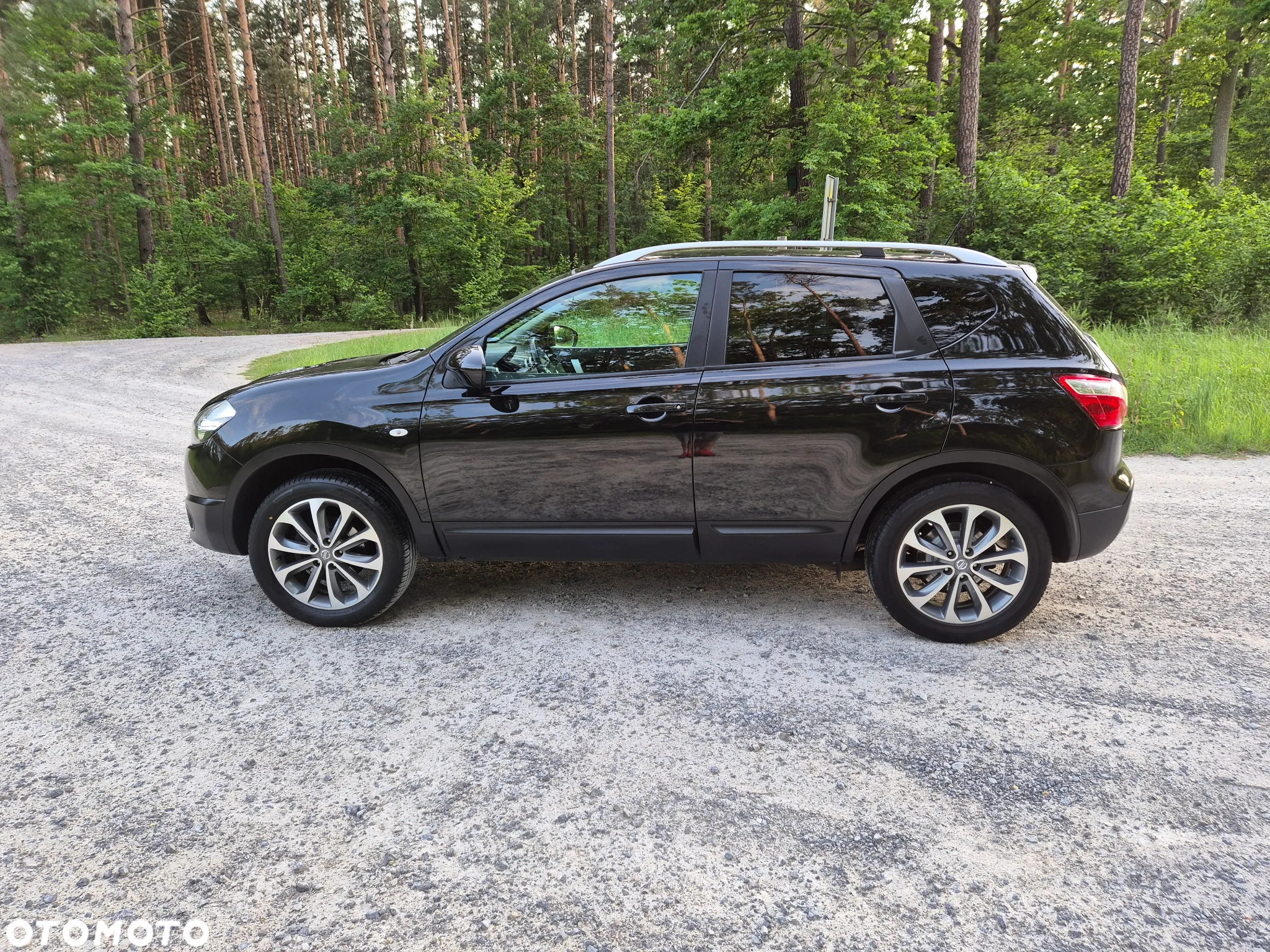 Nissan Qashqai 1.6 visia - 12