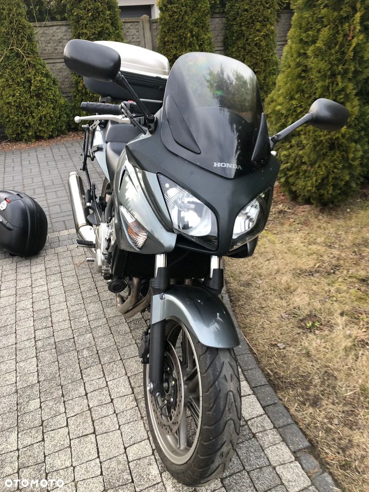 Honda CB - 9