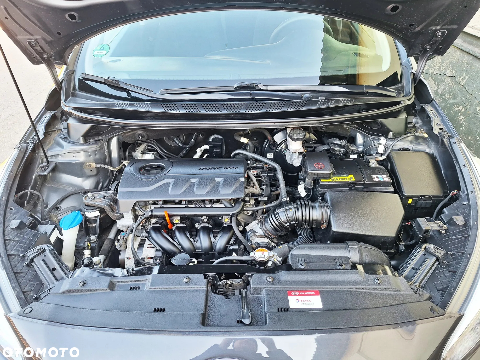 Kia Ceed - 8