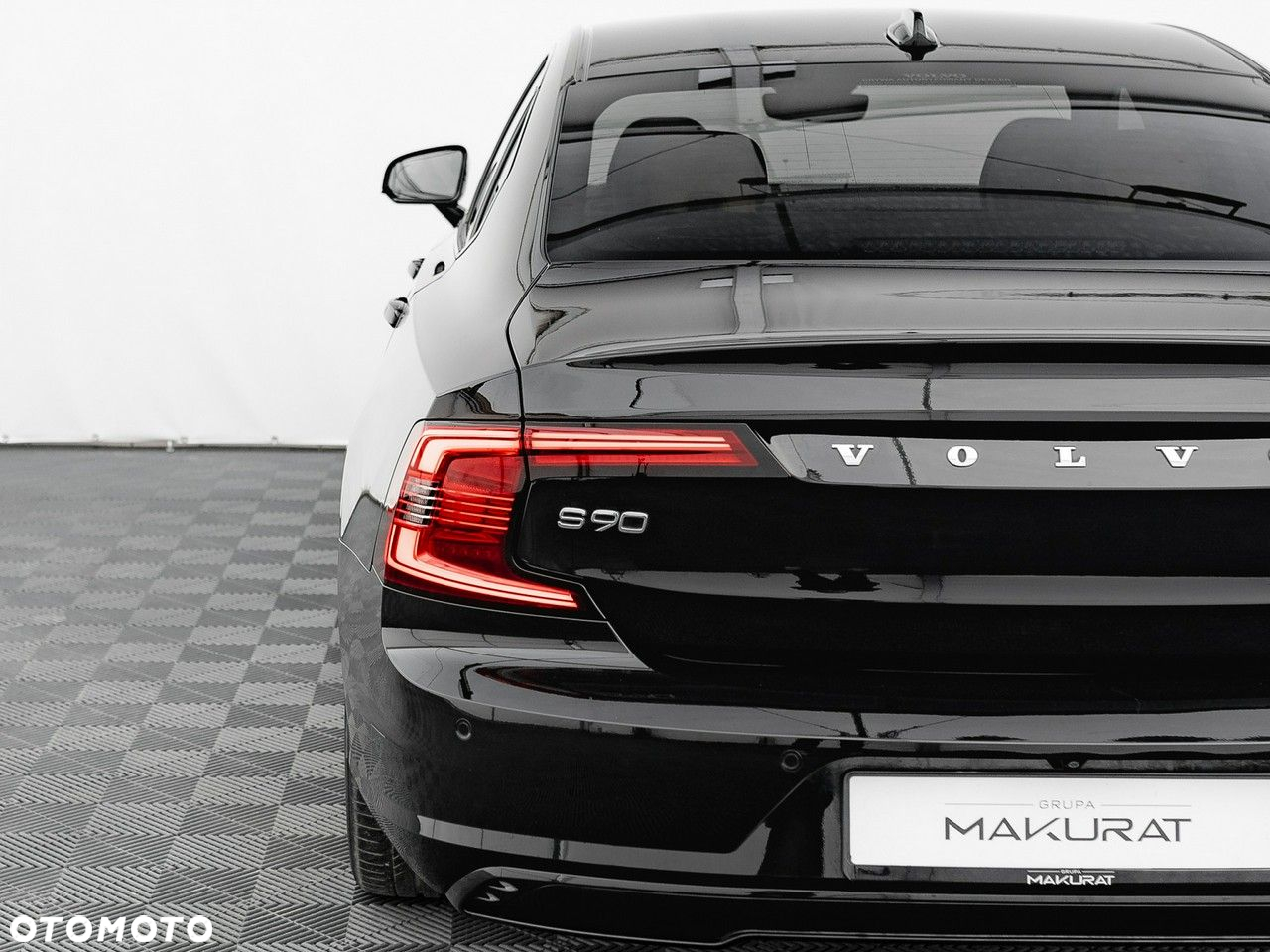 Volvo S90 - 11