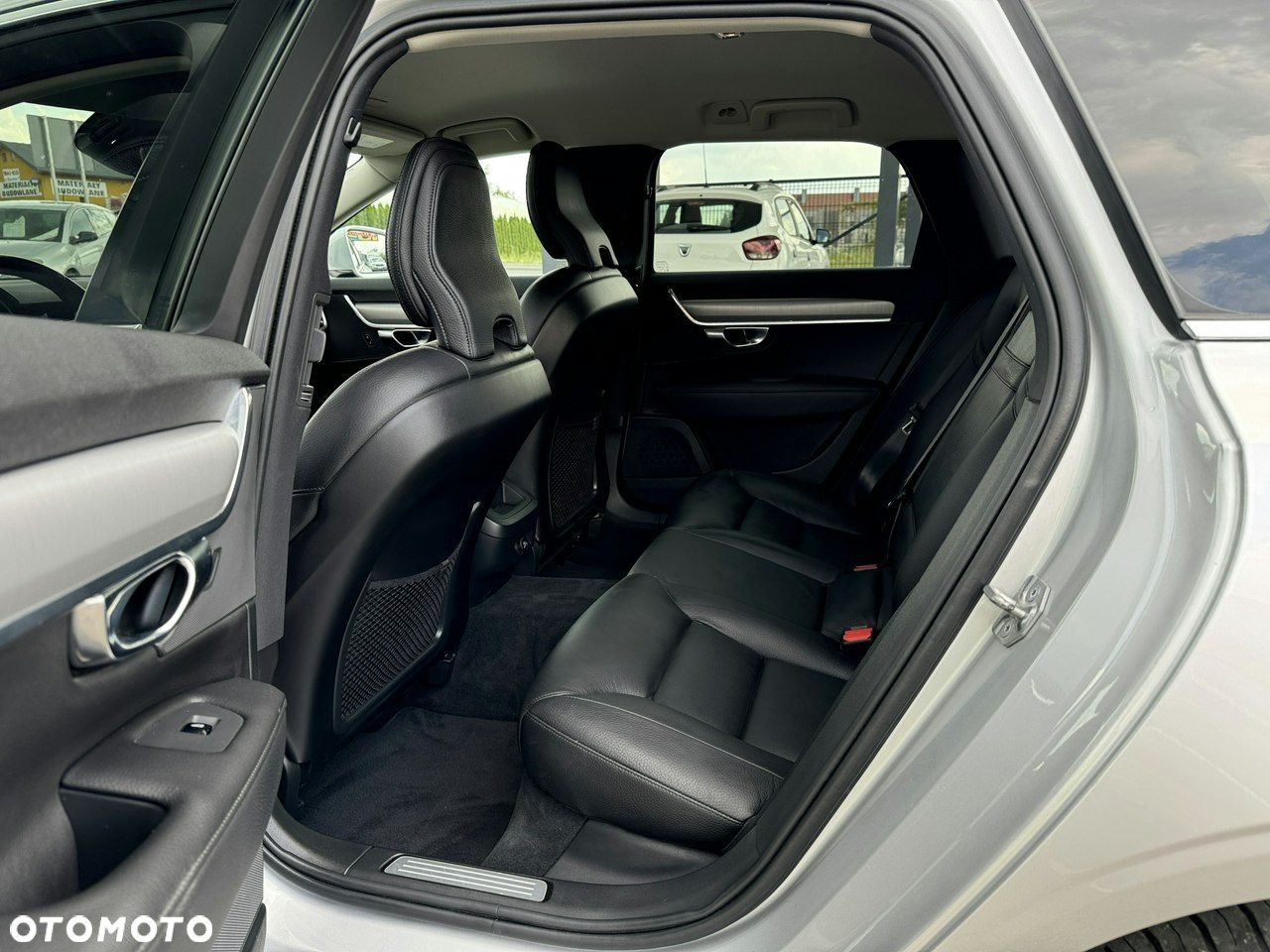 Volvo V90 - 28