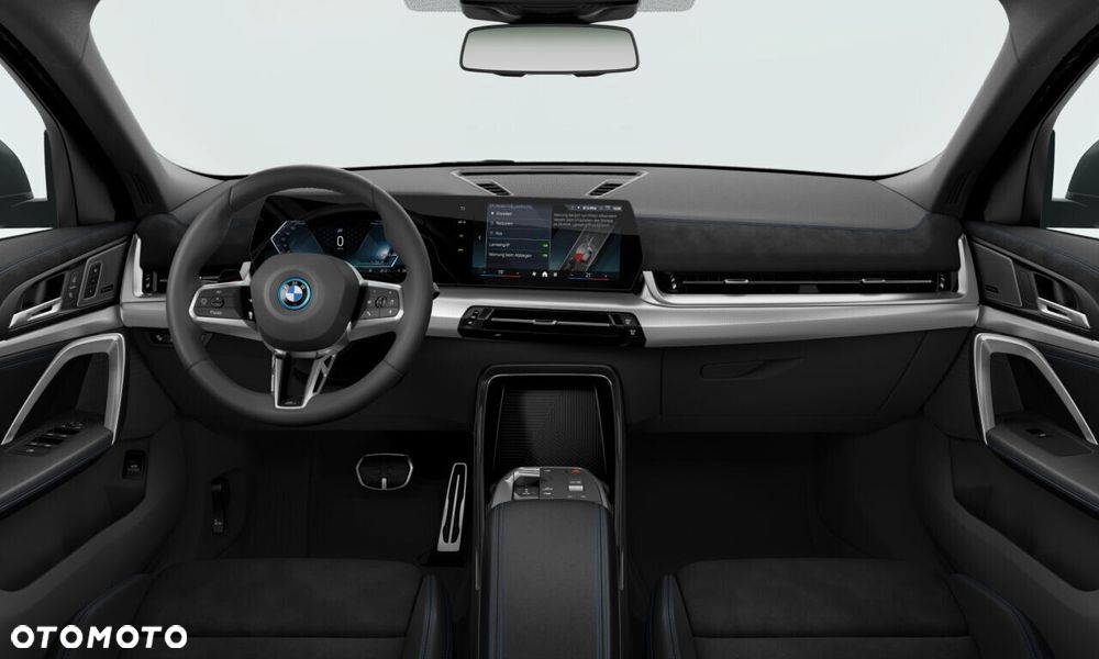 BMW iX2 - 18