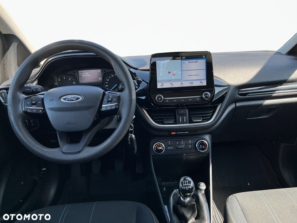 Ford Fiesta - 16