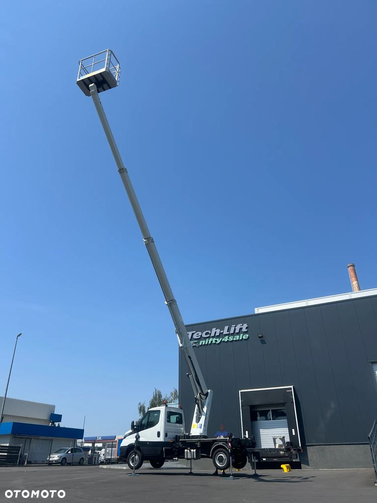 Iveco DAILY 35S14H - 14