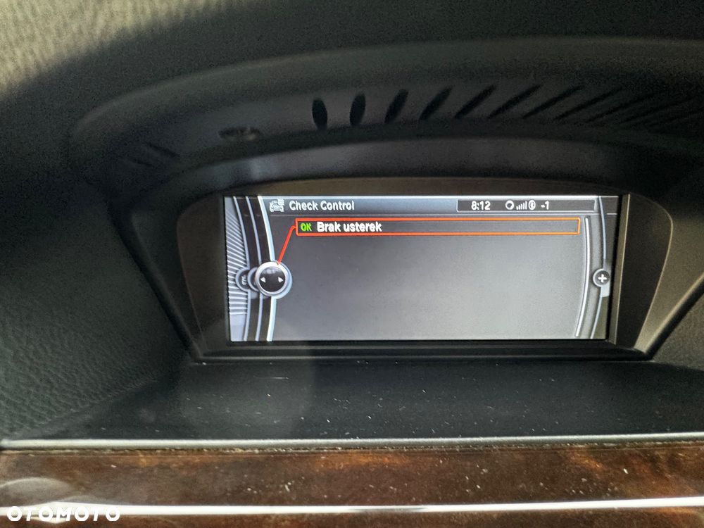 BMW Seria 3 335d DPF Edition Sport - 13