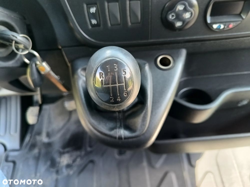 Renault Master 2.3 diesel 125kM 2014rok 3.5T UDOKUMENTOWANY PRZEBIEG, STAN BARDZO DOBRY!!! - 29