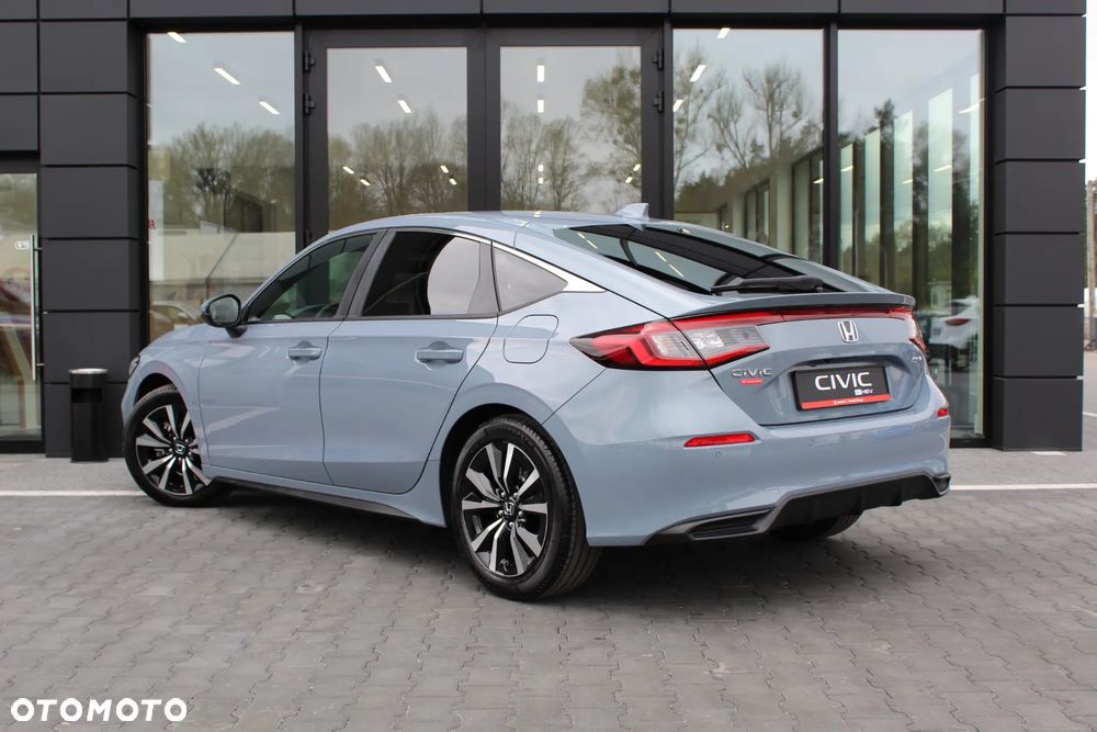 Honda Civic 2.0 i-MMD Elegance CVT - 19