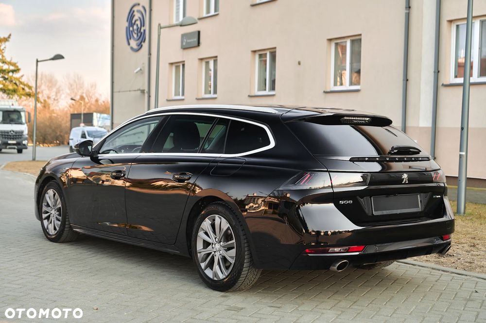 Peugeot 508 1.6 PureTech HYbrid PHEV Allure S&S EAT8 - 11