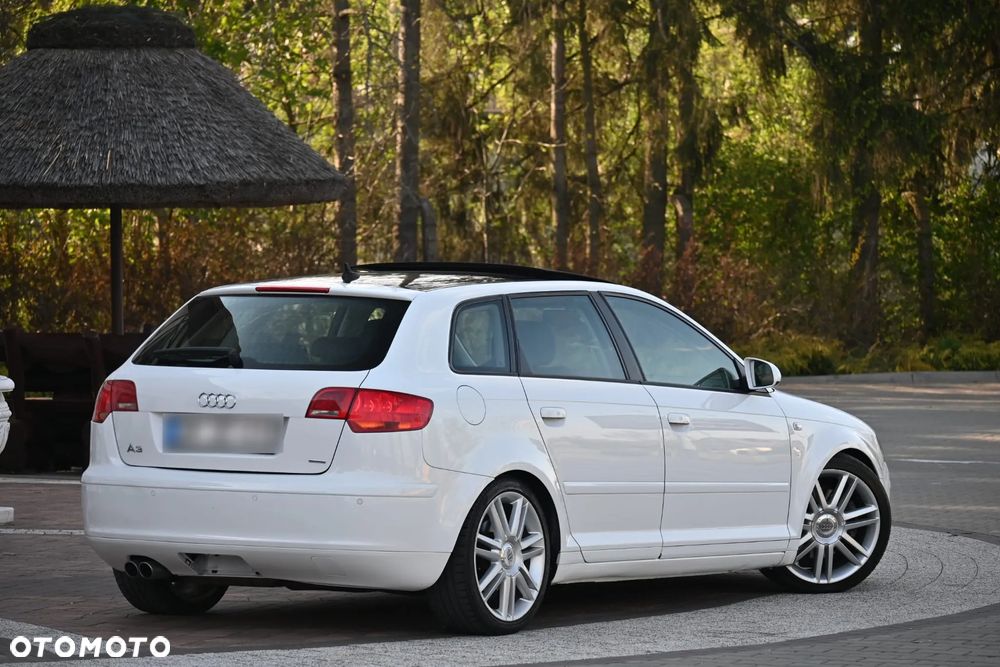 Audi A3 Sportback 2.0 TDI DPF quattro Attraction - 13