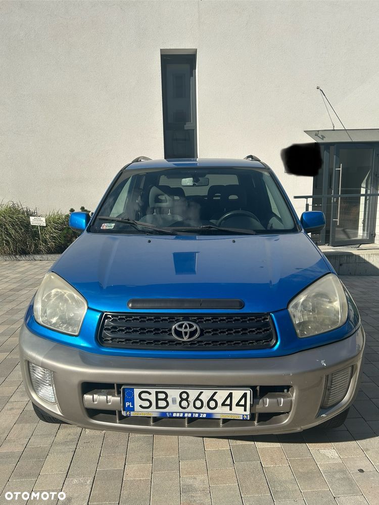 Toyota RAV4 1.8 VVT-i 4x2 - 3