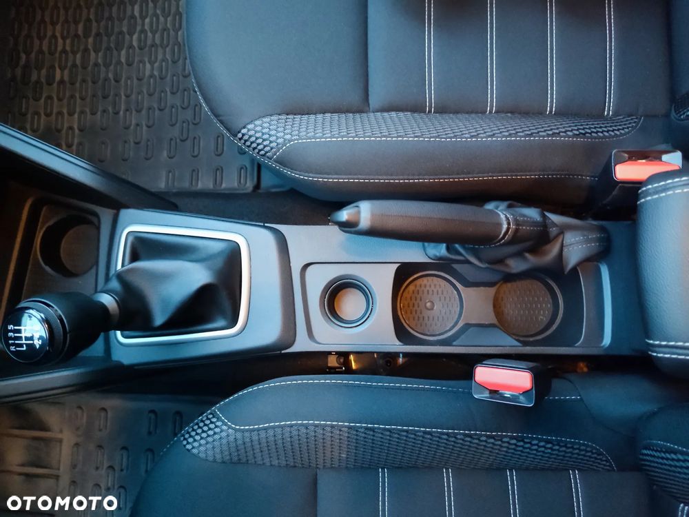 Dacia Duster 1.0 TCe Journey - 18