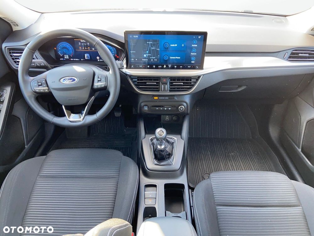 Ford Focus 1.0 EcoBoost Titanium X - 14