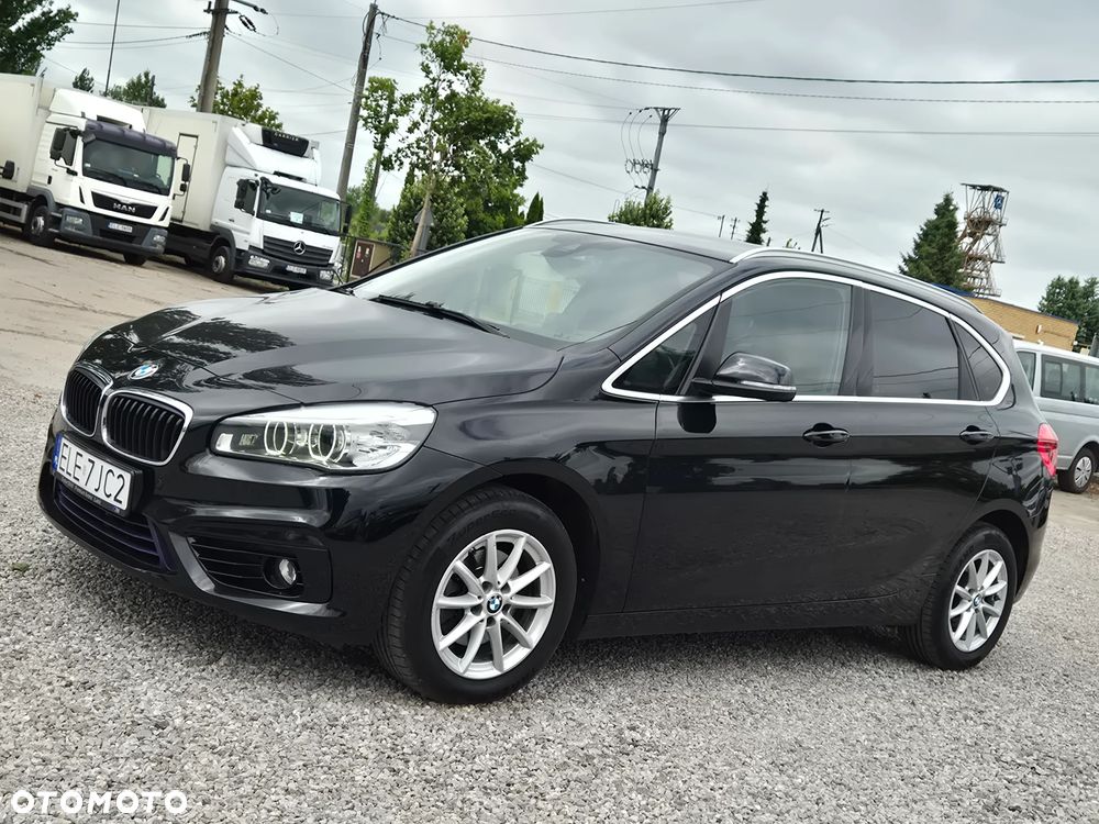 BMW Seria 2 216d Sport Line - 3