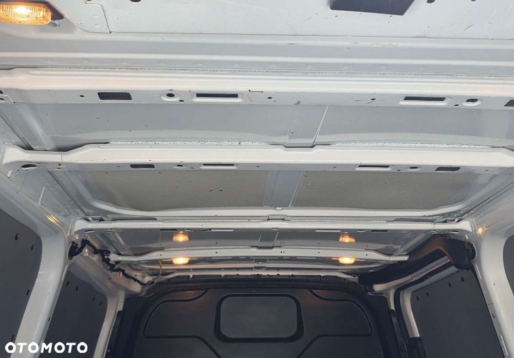 Ford Transit Custom - 36