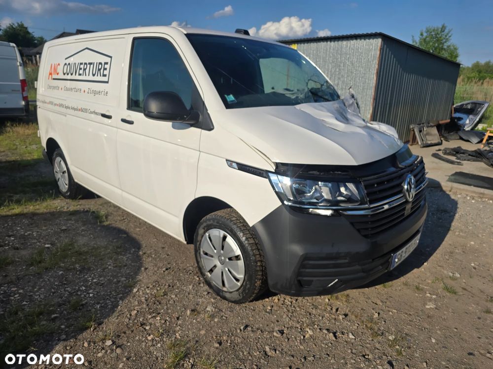 Volkswagen Transporter - 2