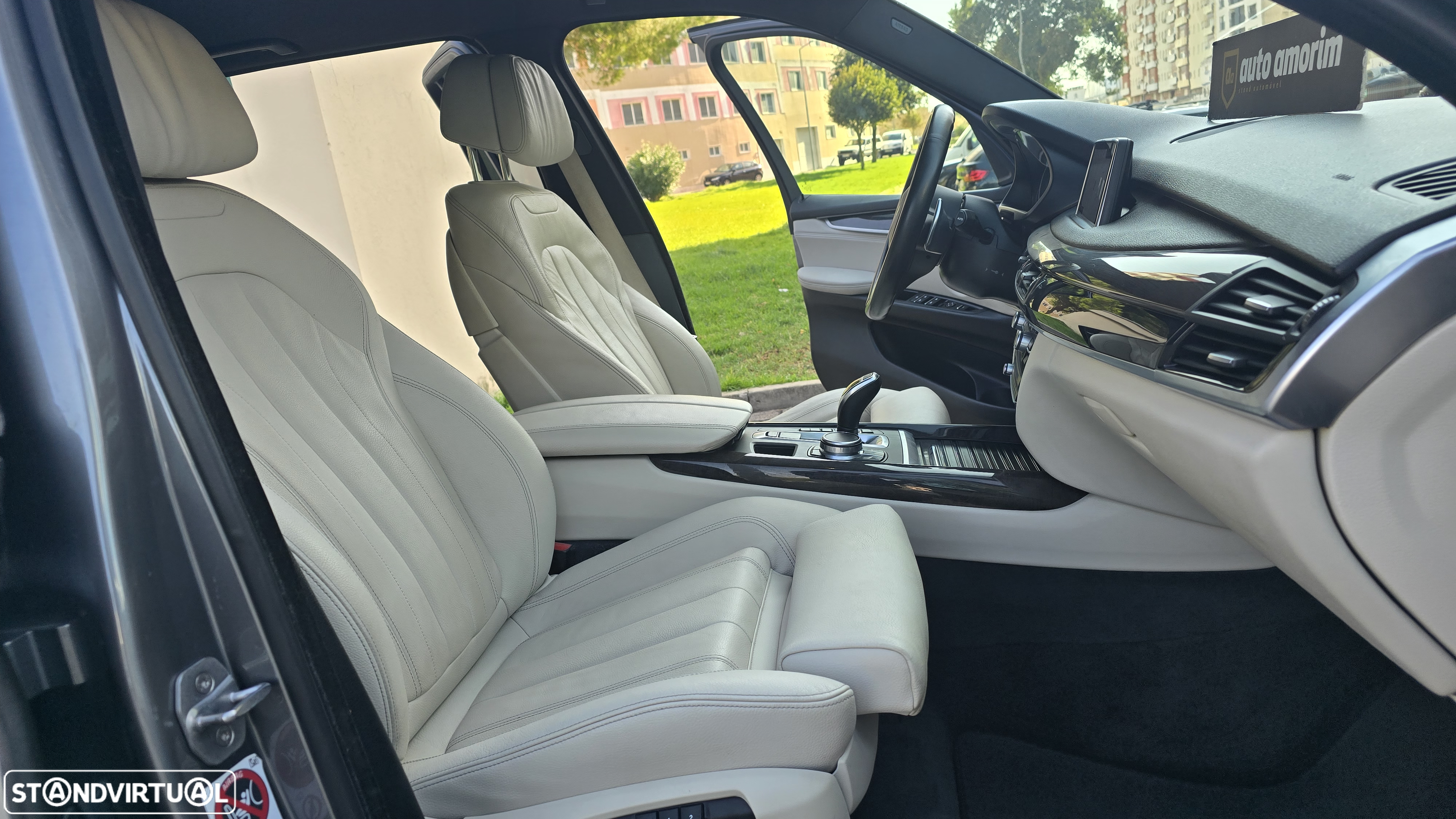 BMW X5 30 d xDrive Pack M - 24
