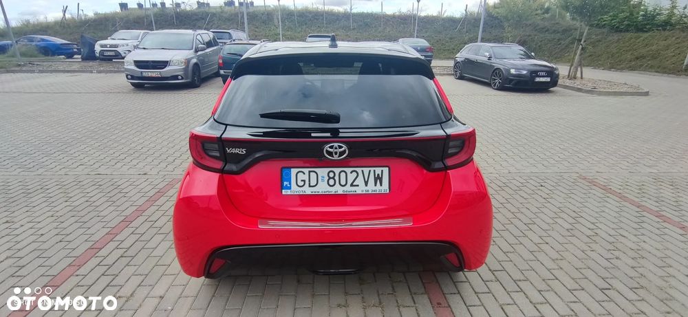 Toyota Yaris 1.5 Premiere Edition CVT - 3