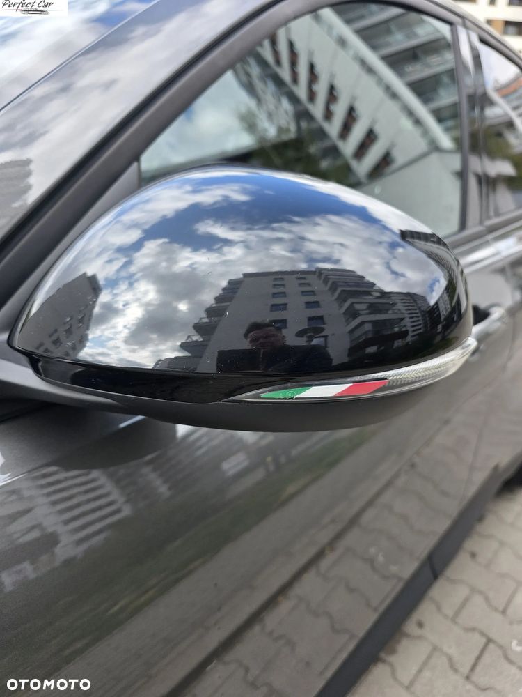 Alfa Romeo Tonale ver-1-5-t4-gse-mhev-sprint-dct - 36
