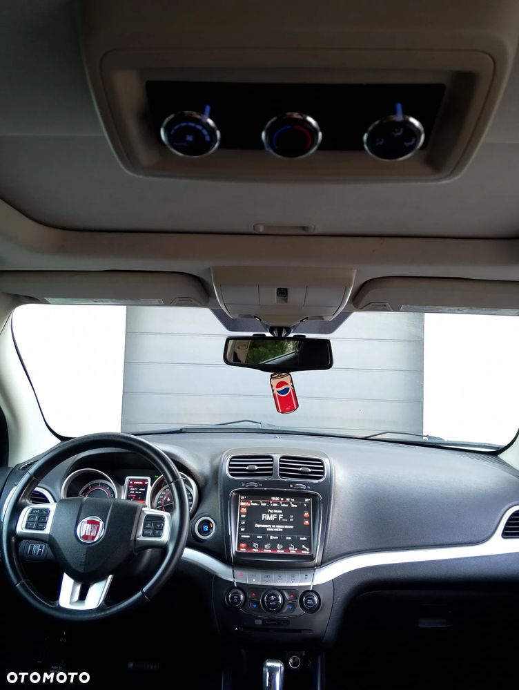 Fiat Freemont 2.0 Multijet Urban AWD - 11