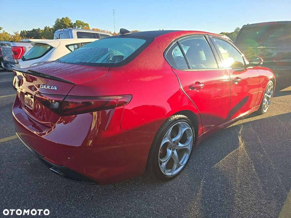 Alfa Romeo Giulia 2.0 Turbo TI Q4 - 3