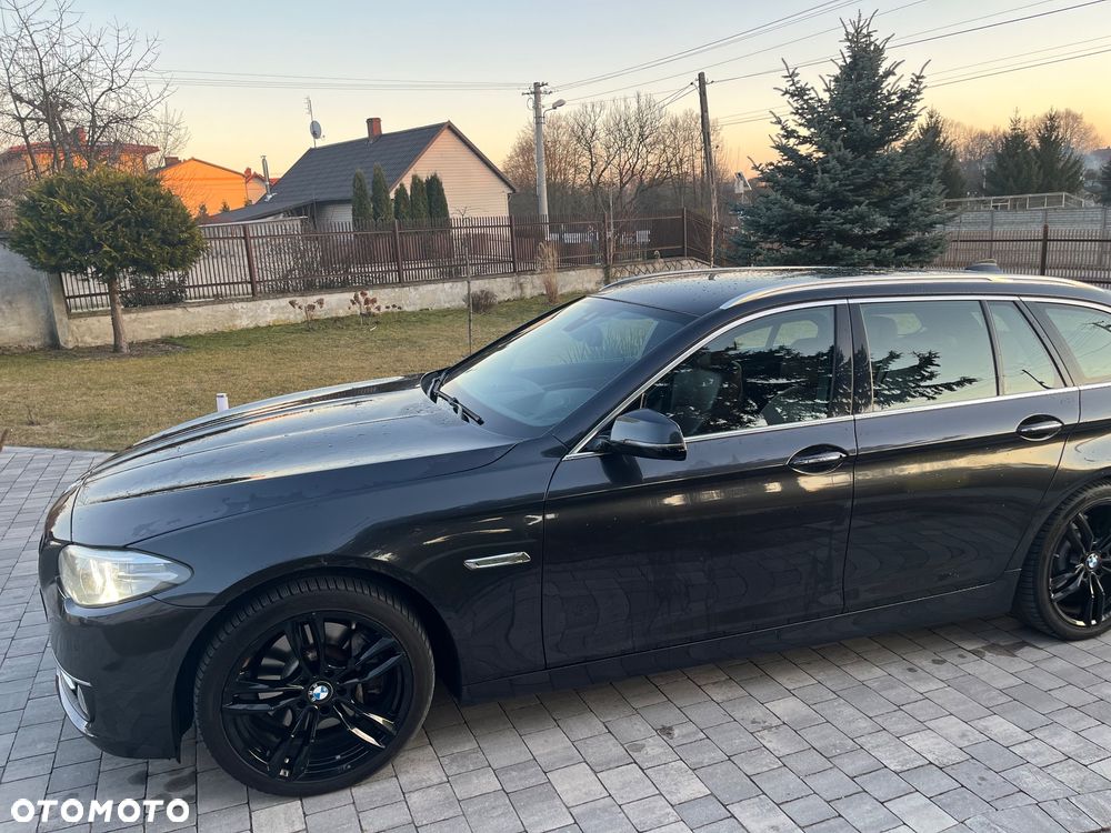 BMW Seria 5 530d xDrive - 10
