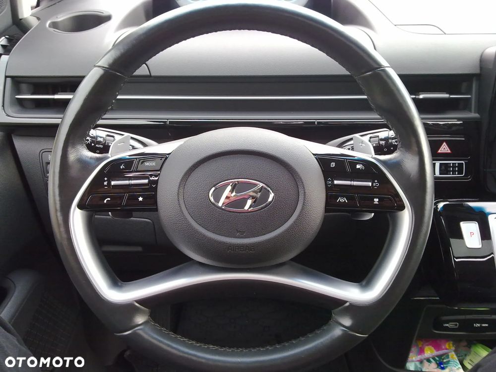 Hyundai Staria 2.2 CRDi Prime - 24