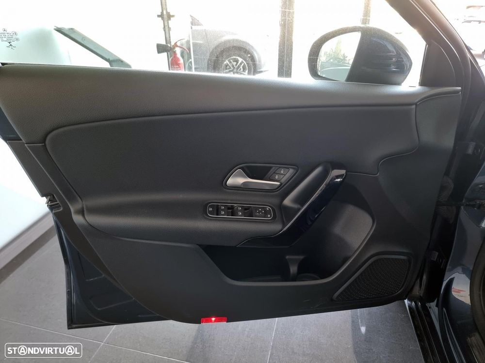 Mercedes-Benz A 160 d Style - 17