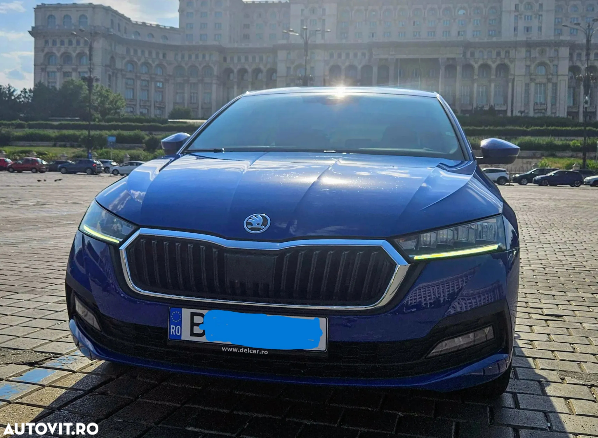 Skoda Octavia 2.0 TDI DSG Ambition - 2