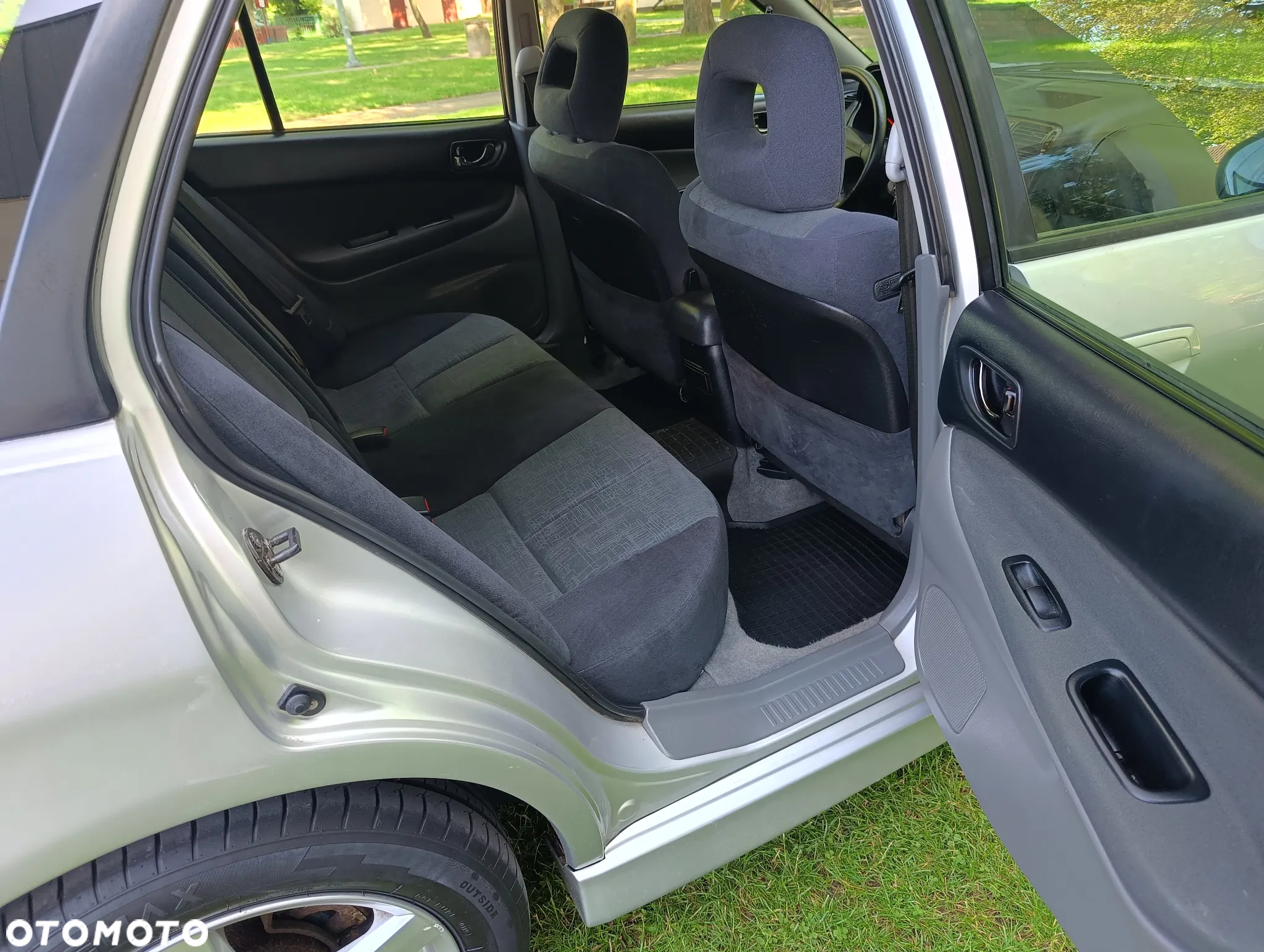 Mitsubishi Galant 2.0 Elegance - 14